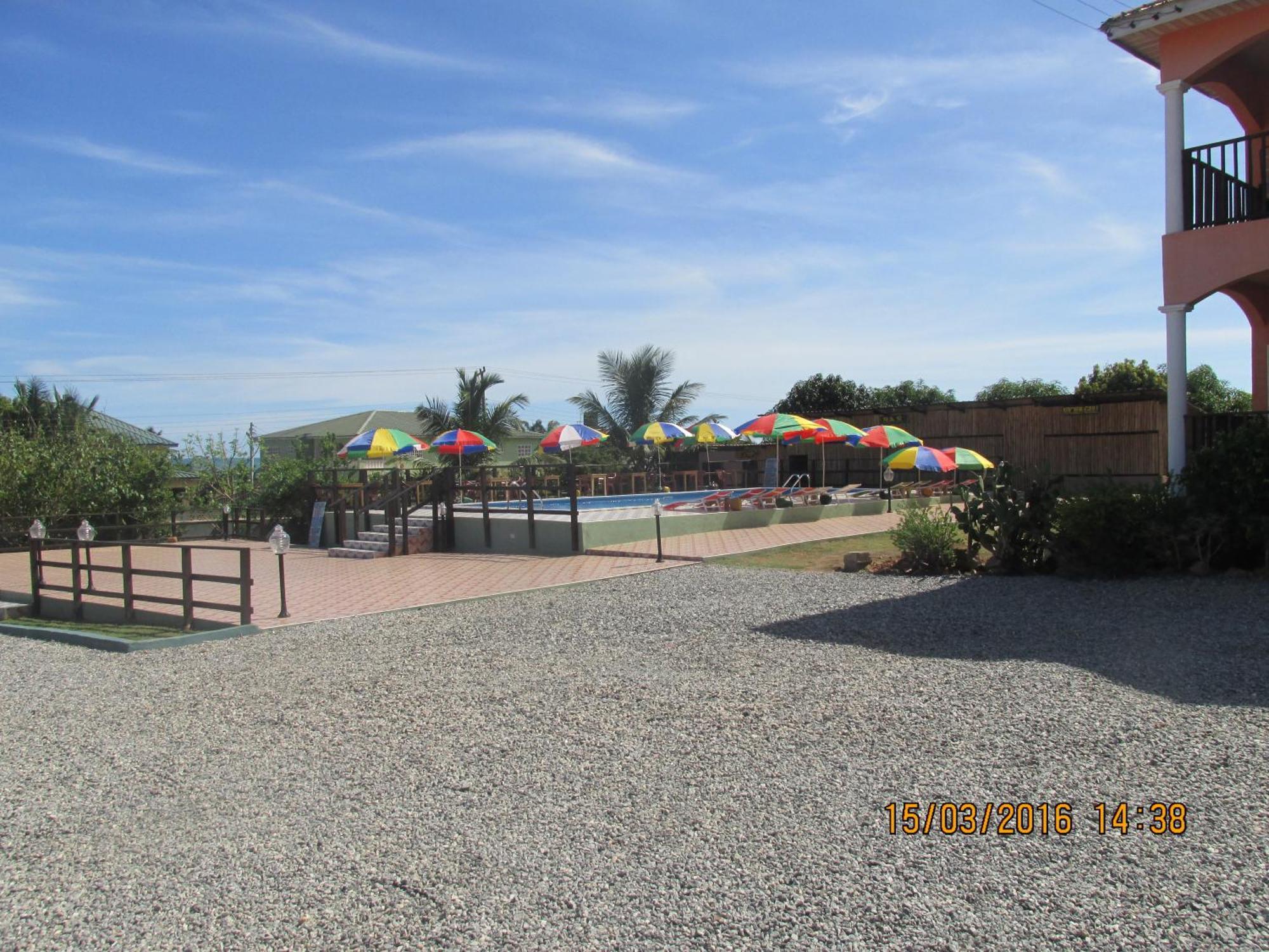 Jamaica Inn Guest House Botianaw Buitenkant foto